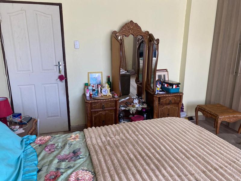8 Bedroom Property for Sale in Ezibeleni Eastern Cape